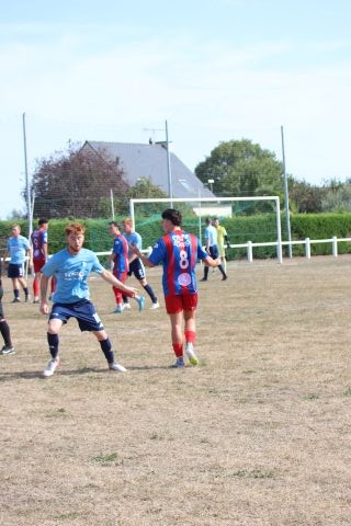 FC BEAUSSAIS (R3) 06 09 26