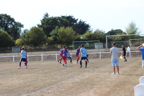 FC BEAUSSAIS (R3) 06 09 26
