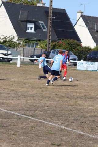 FC BEAUSSAIS (R3) 06 09 26