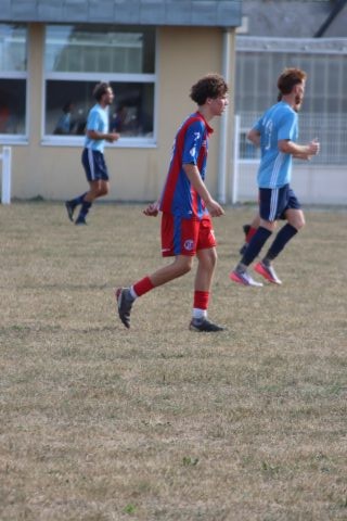 FC BEAUSSAIS (R3) 06 09 26