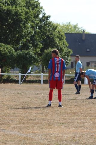 FC BEAUSSAIS (R3) 06 09 26