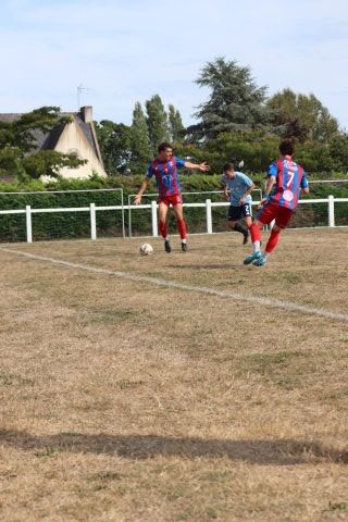 FC BEAUSSAIS (R3) 06 09 26