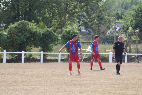 FC BEAUSSAIS (R3) 06 09 26