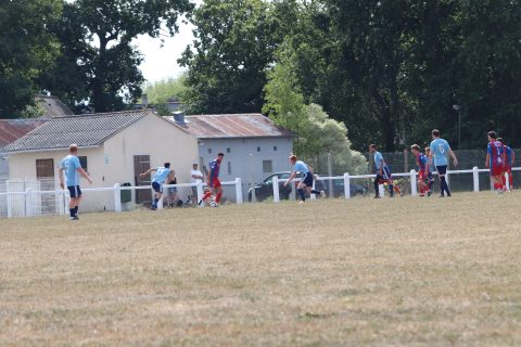 FC BEAUSSAIS (R3) 06 09 26