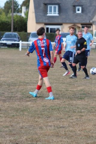 FC BEAUSSAIS (R3) 06 09 26