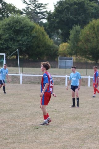 FC BEAUSSAIS (R3) 06 09 26