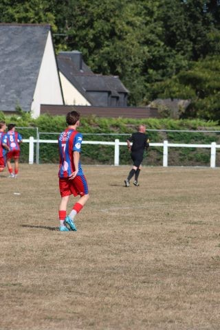 FC BEAUSSAIS (R3) 06 09 26