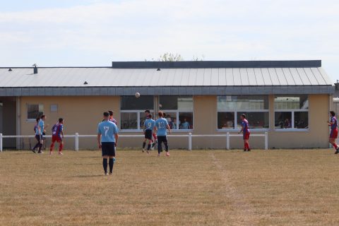 FC BEAUSSAIS (R3) 06 09 26
