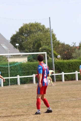 FC BEAUSSAIS (R3) 06 09 26
