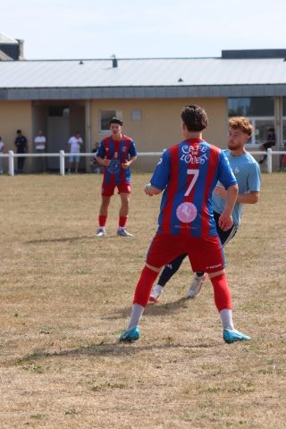 FC BEAUSSAIS (R3) 06 09 26