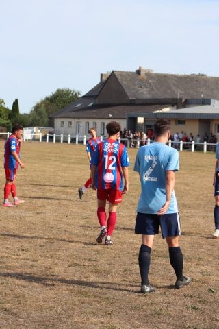 FC BEAUSSAIS (R3) 06 09 26