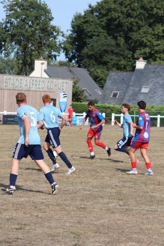 FC BEAUSSAIS (R3) 06 09 26