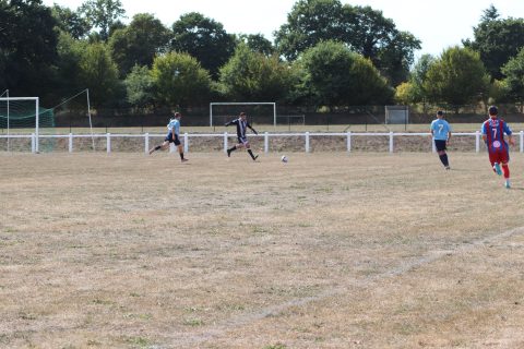 FC BEAUSSAIS (R3) 06 09 26