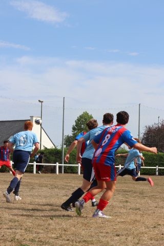 FC BEAUSSAIS (R3) 06 09 26