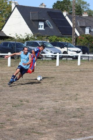 FC BEAUSSAIS (R3) 06 09 26