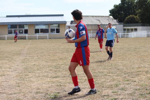 FC BEAUSSAIS (R3) 06 09 26