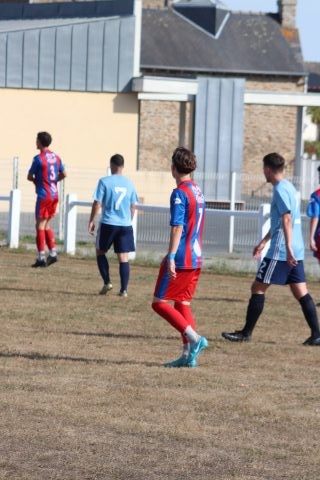 FC BEAUSSAIS (R3) 06 09 26