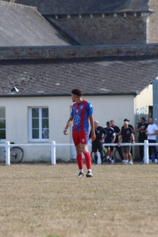 FC BEAUSSAIS (R3) 06 09 26