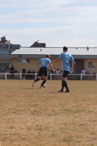 FC BEAUSSAIS (R3) 06 09 26