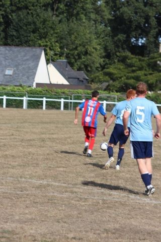 FC BEAUSSAIS (R3) 06 09 26