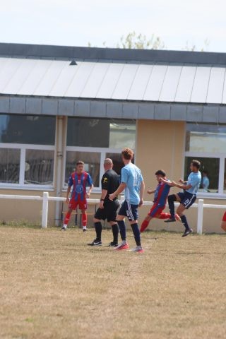 FC BEAUSSAIS (R3) 06 09 26