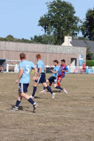 FC BEAUSSAIS (R3) 06 09 26