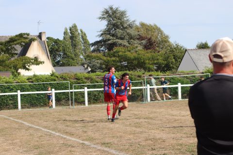 FC BEAUSSAIS (R3) 06 09 26