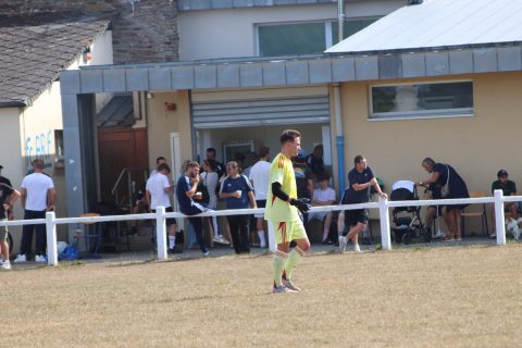 FC BEAUSSAIS (R3) 06 09 26