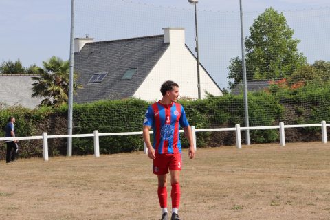 FC BEAUSSAIS (R3) 06 09 26