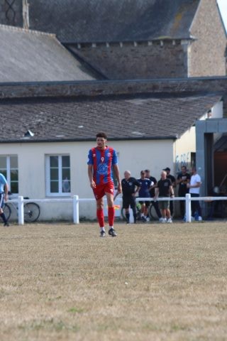FC BEAUSSAIS (R3) 06 09 26