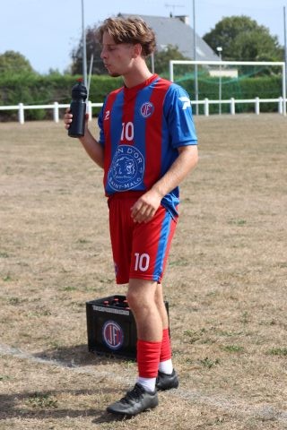 FC BEAUSSAIS (R3) 06 09 26