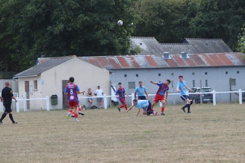 FC BEAUSSAIS (R3) 06 09 26