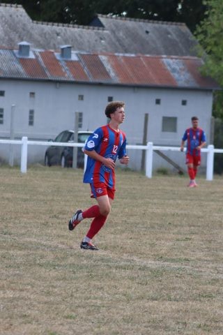 FC BEAUSSAIS (R3) 06 09 26
