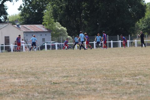 FC BEAUSSAIS (R3) 06 09 26