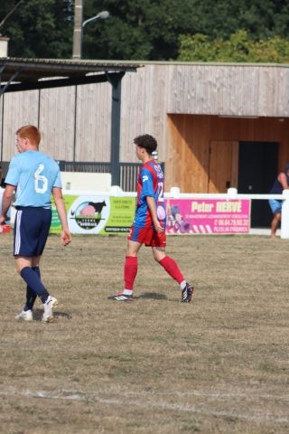 FC BEAUSSAIS (R3) 06 09 26