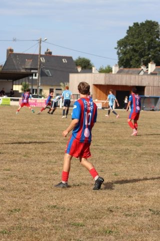 FC BEAUSSAIS (R3) 06 09 26