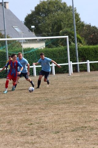 FC BEAUSSAIS (R3) 06 09 26
