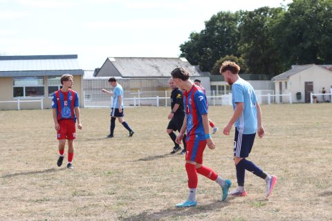 FC BEAUSSAIS (R3) 06 09 26
