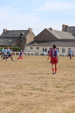 FC BEAUSSAIS (R3) 06 09 26