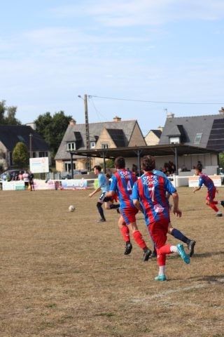 FC BEAUSSAIS (R3) 06 09 26