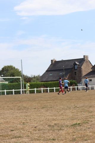 FC BEAUSSAIS (R3) 06 09 26