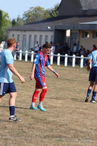FC BEAUSSAIS (R3) 06 09 26