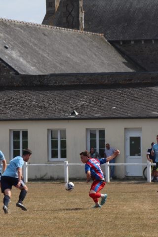 FC BEAUSSAIS (R3) 06 09 26