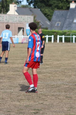 FC BEAUSSAIS (R3) 06 09 26