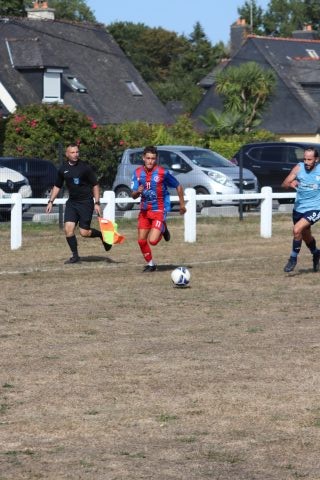FC BEAUSSAIS (R3) 06 09 26